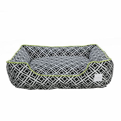 KORT & CO "Zingle A"  Black/Green Cuddler Dog Bed 36" x 29"